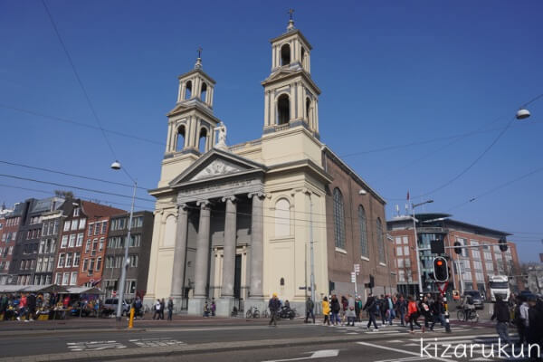 アムステルダム1日観光で行ったモーゼとアーロン教会
